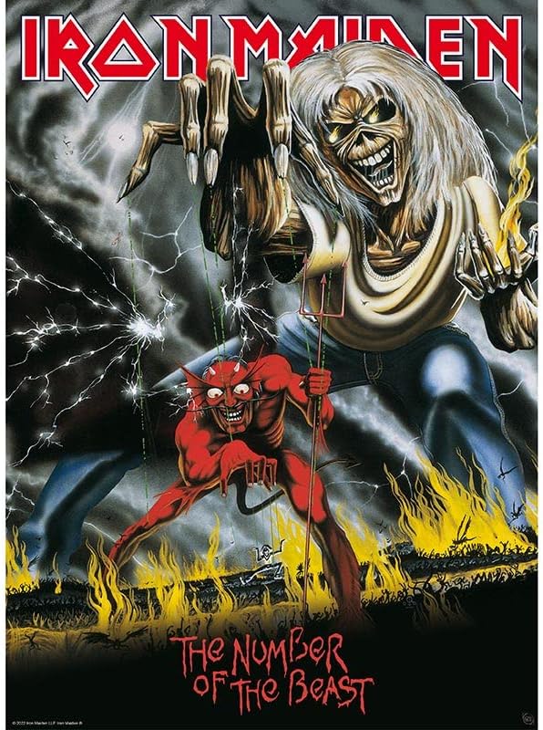 Набор от плакатите GB eye Iron Maiden Без рамка опаковка 15 x 20,5 включва в себе си 2 Плаката с участието на Убийци