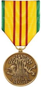 МЕДАЛИТЕ НА АМЕРИКА EST. 1976 Медал за служба Виетнам (VSM) в реален размер