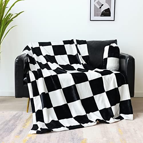 Каре в шахматна клетка Vessia (50x71 инча) с калъф - Черно-бяло Клетчатое одеяло на стойност 300 ГОРИВО за всички