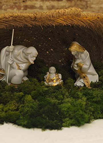 Коледна статуетка ЛЬЯДРО на Св. Йосиф. Златист блясък. Порцеланова статуетка на Св. Йосиф.