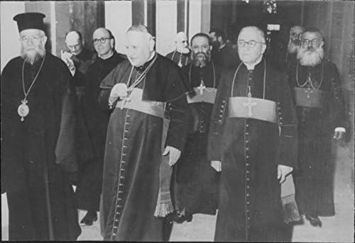 Реколта снимка на папа Йоан XXIII, делегат в България, Гърция и Турция.