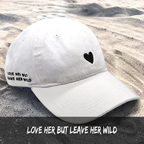 Дамски шапка за татко Atticus Poetry (бяло сърце) и женска шапка с белезници (Лилаво Stay Wild) - Унисекс, един