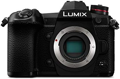 Корпус беззеркальной фотоапарат Panasonic Lumix G9, черно - Комплект с карта с памет SDHC U3 обем 32 GB, резервна батерия,