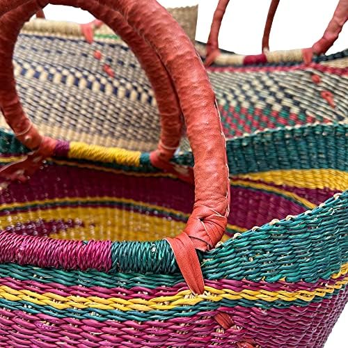 Луксозна Цветна кошница за пазаруване в африканския стил - Голямата 18-инчовата U-образна форма - от market women в Болгатанге, Гана, в рамките на проекта Africa Heartwood Project - GBLSC (