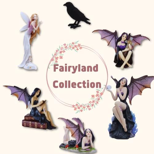 Колекция Comfy Hour Fairyland 6 Тъмна Магическа Вещица, держащаяся за Тиквата и седнала на него, Фигурка от полирезина,