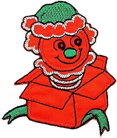 Салфетки плюс 2 бр. Червени Снежен човек скоростна шевове желязо на бродирани петна Коледен комикс карикатура стикер diy аксесоар шевове емблемата на иконата за нап?