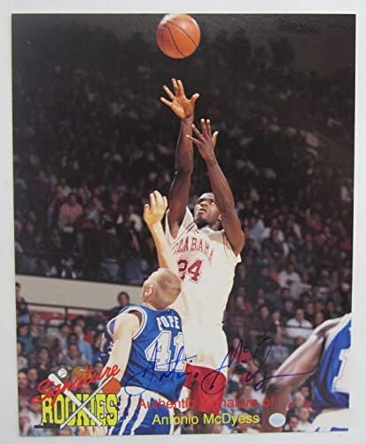 Автограф с автограф на Антонио Макдайсса 1995 Баскетболен автомобил Signature Новобранци 8x10 - Снимки на НБА